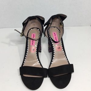 Betsey Johnson Pinata Open Heeled Sandals Sz 10M